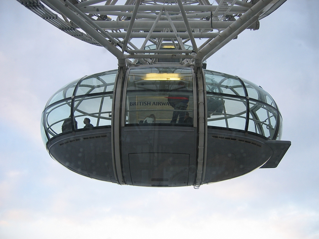 040 Dans London Eye Wheel.jpg